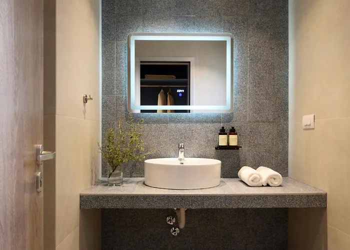 Falena Luxury Kalyves Polygyrou