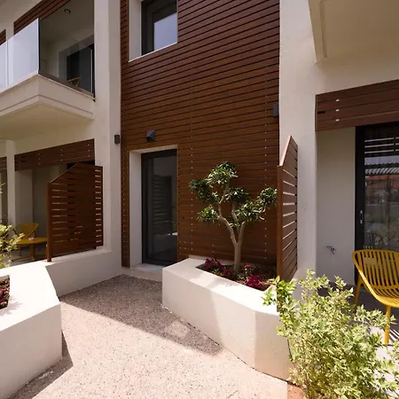 Falena Luxury