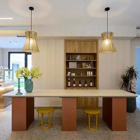 Falena Luxury
