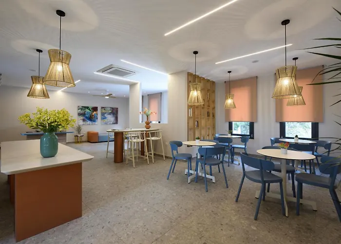 Falena Luxury Kalyves Polygyrou