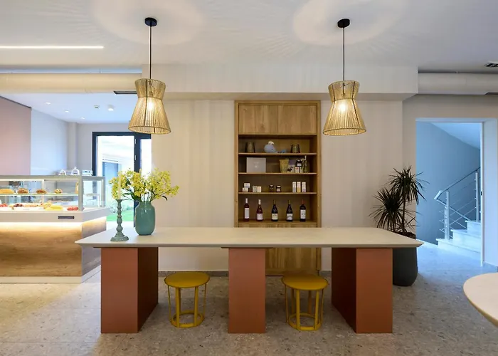 Falena Luxury