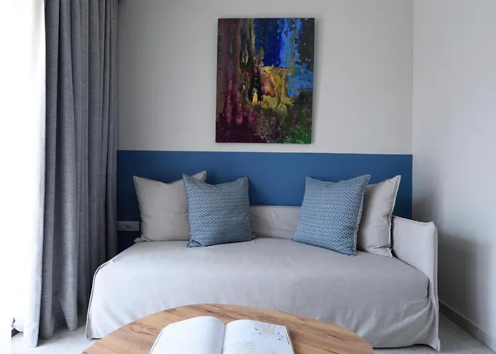 Falena Luxury Kalyves Polygyrou