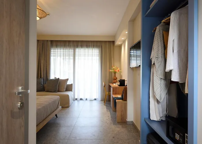 Falena Luxury Kalyves Polygyrou
